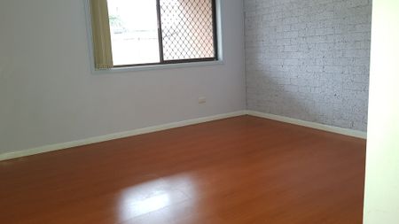 Private, Peaceful & Perfectly Located - Beautiful 2-Bedroom Unit - Photo 2