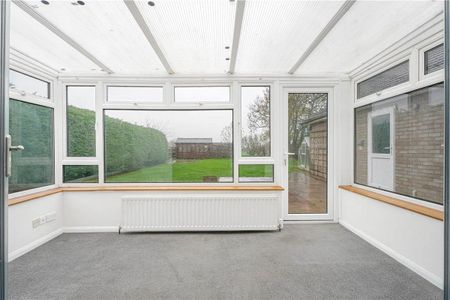 A 3 bedroom bungalow with a large garage and driveway parking in Wendover. - Photo 3