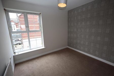 5 Glenview Park, Newtownabbey, BT37 0TG - Photo 3