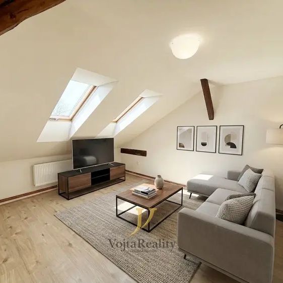Pronájem, Byty, 2+1, 70 m - Photo 1