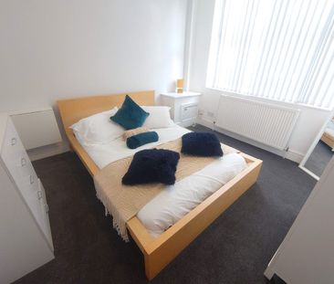 Frost Street. - Photo 5