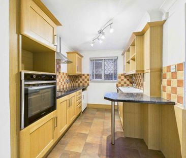 3 bedroom detached house to rent - Photo 6