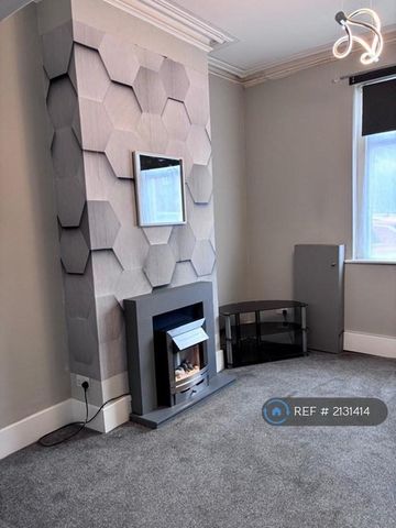 2 bedroom terraced house to rent - Photo 5