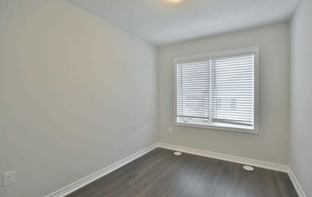 For Lease - 32 Rapids Lane, Hamilton, Ontario - Photo 5