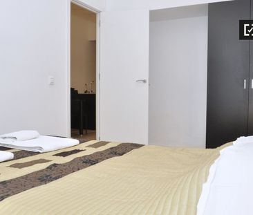 barcelona, Catalonia 08003 - Photo 3