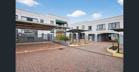 City Life! - Photo 2