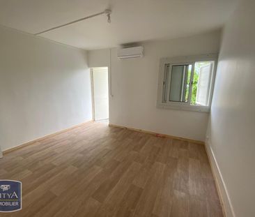 Location Maison 5 pièces 83m² LE PORT 97420 - Photo 6