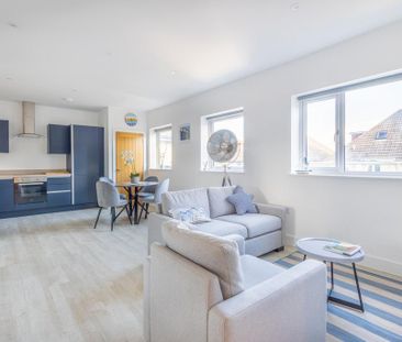 2 bedroom apartment to rent - Photo 2