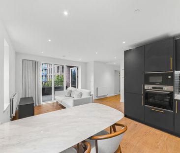 Mary Neuner Road London N8 - Photo 4