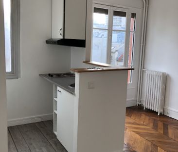 Location Appartement 1 pièce 18m² PARIS 13ème - Photo 1