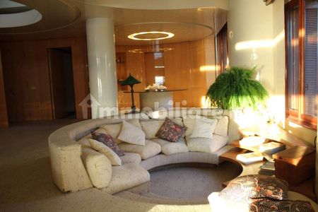 Villa unifamiliare, buono stato, 200 m², Centro Storico, Pirgo, Odescalchi, Civitavecchia - Photo 4