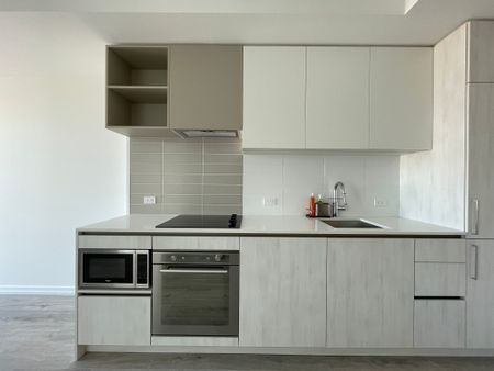 For Lease - 1000 Portage Parkway Unit# 2315, Vaughan, Ontario - Photo 3