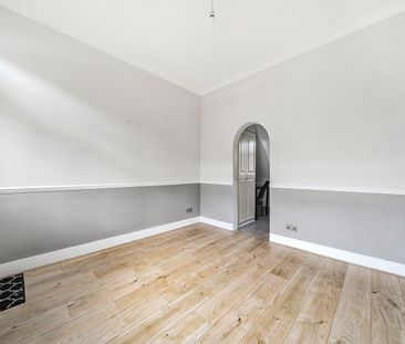 Terraced House to rent - Seymour Road, Gravesend, DA11 - Photo 1