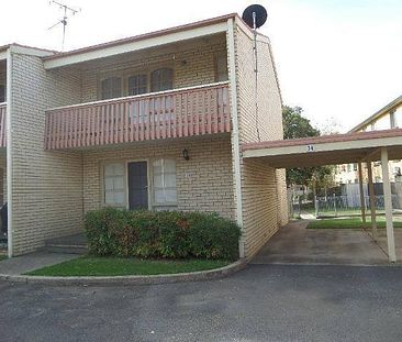 Immaculate 2 Bedroom Renovated Townhouse - Photo 1