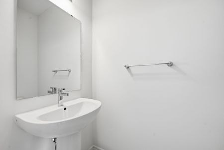 For Lease - 132 Sanderson Drive, Kawartha Lakes, Ontario - Photo 3