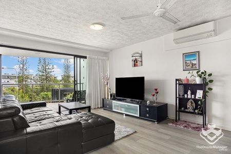 2 BEDROOM 2 BATHROOM APARTMENT ON KAWANA ISLAND - Photo 3