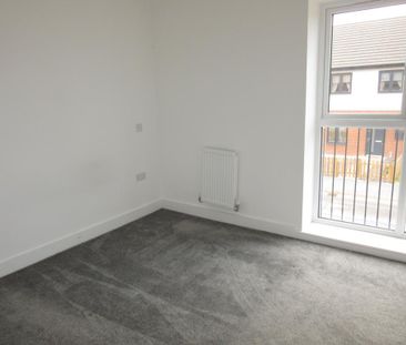 3 bedroom detached house to rent - Photo 5