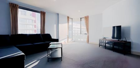 3 bed 2 bath-64-single room - Photo 2