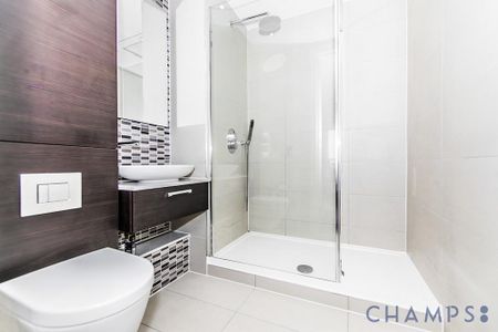 3 bedroom flat to rent - Photo 3