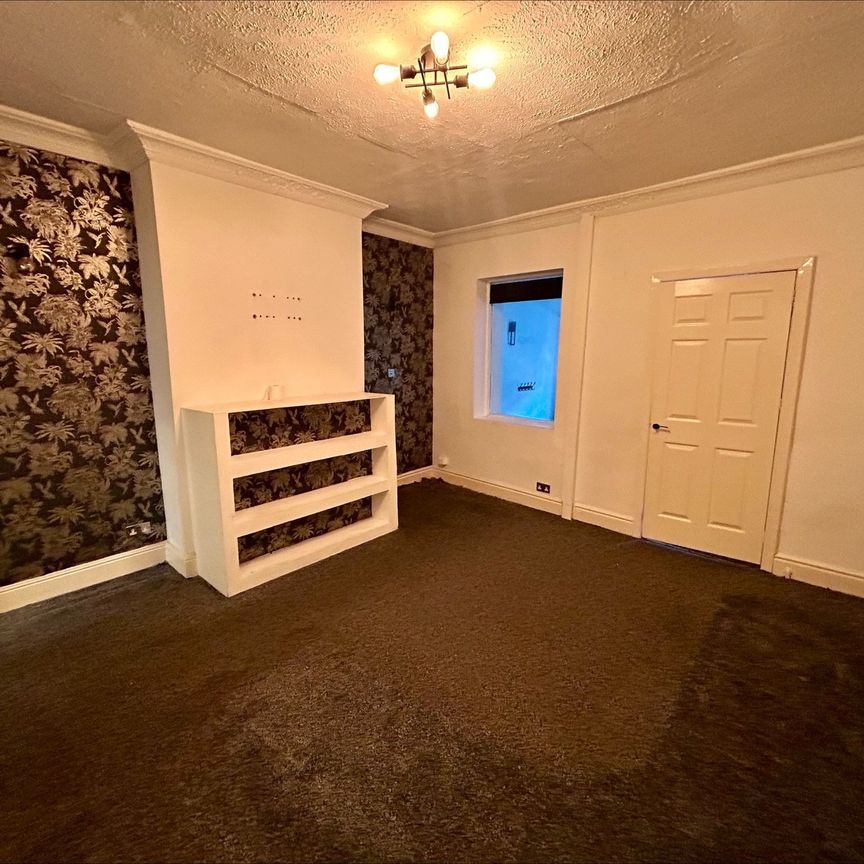 Hinton Street - Photo 1