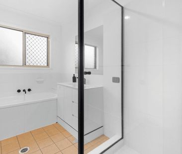 Upper Coomera - Photo 6