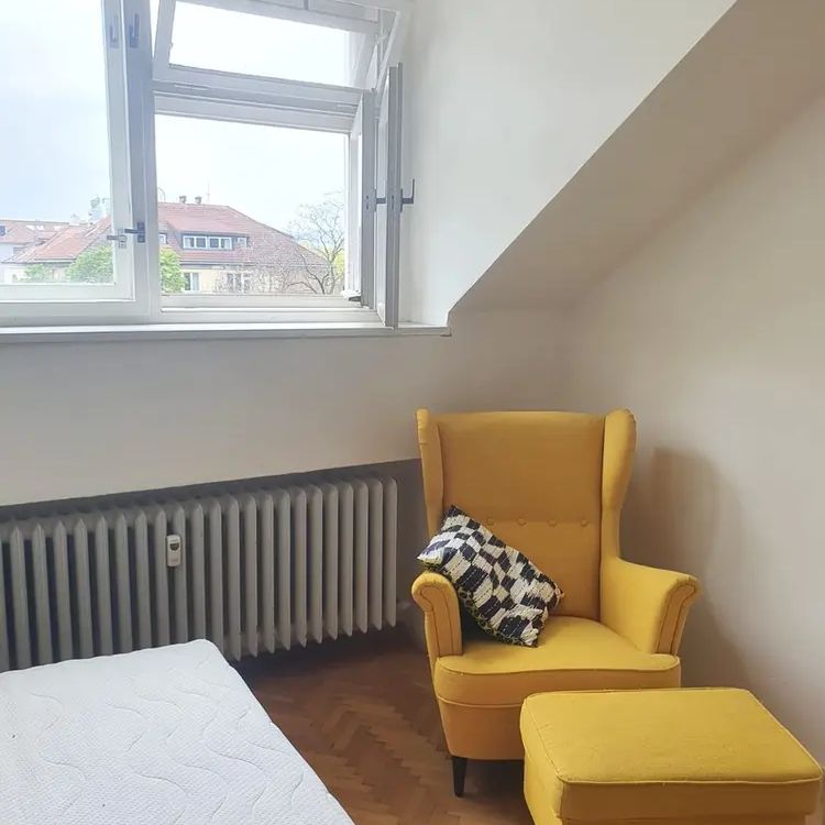 Pronájem bytu 1+kk 37 m - Fotografie 1