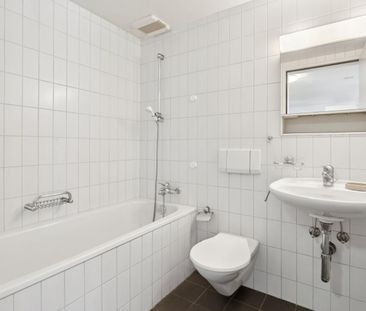 2 Zimmer, 49 m², 3. Stock - Foto 4