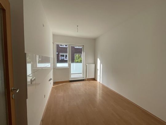 3-Zimmer-Wohnung mit Balkon in Wilhelmshaven-City mieten - Photo 1