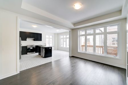For Lease - 25 Garrett Styles Drive, Georgina, Ontario - Photo 2