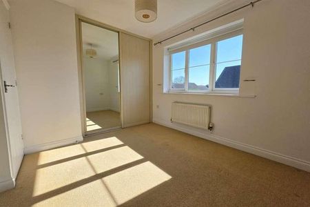 Swanmore, SO32 - Photo 3