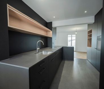 2.5 Zimmer, 124 m², 1. Stock - Photo 1