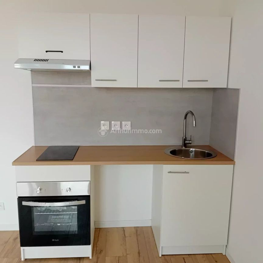 Location Appartement 2 pièces 49 m2 à Carmaux - Photo 1