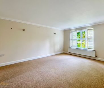 2 bed flat to rent in Water Lane, Angmering, BN16 - Photo 4