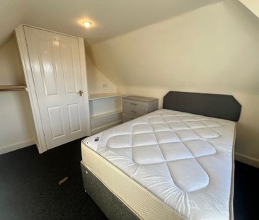 2 Bed Flat, Hotwells, BS8 - Photo 5