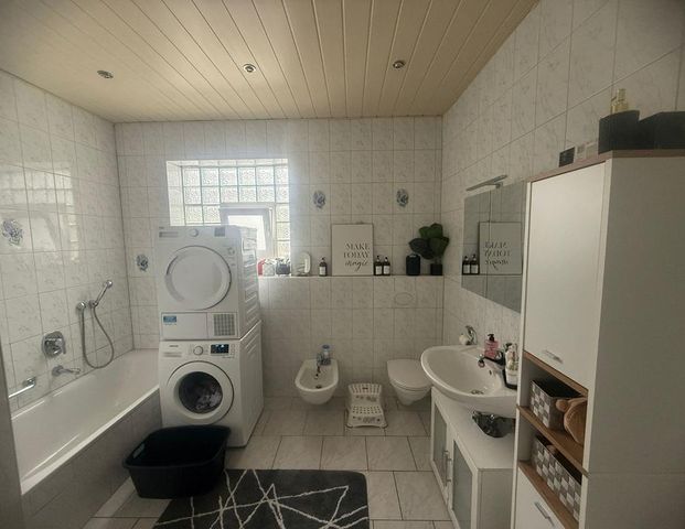 Terrassenwohnung 2-Zimmer ab 01.03.26 zu vermieten - Photo 1