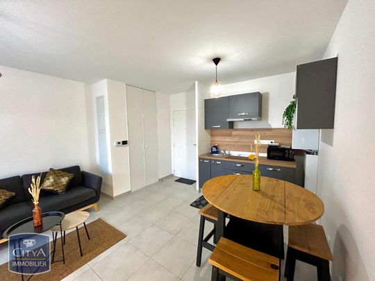 Location Appartement 2 pièces 38m² BOURG EN BRESSE 01000 - Photo 1