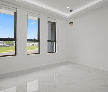 Brand New Designer Home - Photo 4