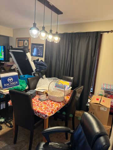 Cozy and Comfortable 2 Bedroom 2.5 Bathroom Condo Unit - Photo 4