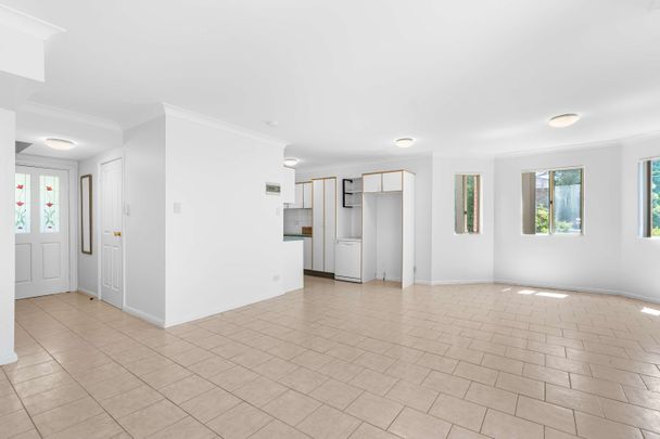 1/42 Waterview Street, Five Dock NSW 2046 - Townhouse For Rent | Domain - Photo 1