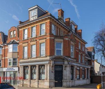 Station Road, Chingford, E4 - Photo 6