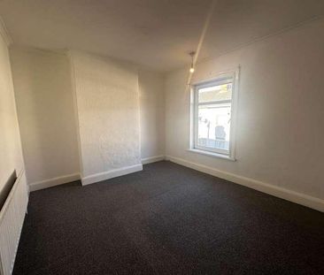 James Street, Grimsby, DN31 - Photo 4