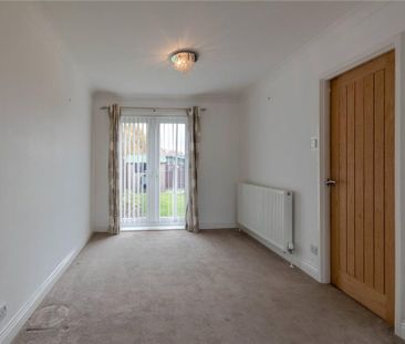 3 bedroom semi-detached house to rent - Photo 4