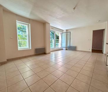 Location Appartement 3 pièces 67m² REZE 44400 - Photo 1