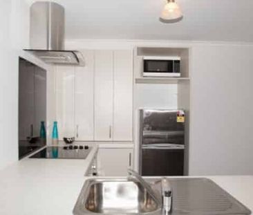 Modern Townhouse - Photo 1