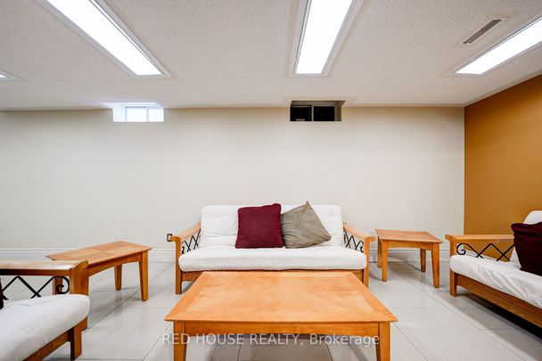 For Lease - 4450 Mayflower Drive Unit# Bsmt, Mississauga, Ontario - Photo 1