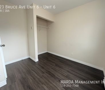 SPACIOUS 2BED/1BATH UPDATED UNIT ON BRUCE + HYDRO! - Photo 1