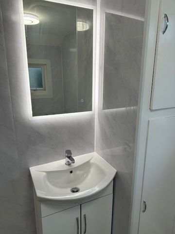 Studio Flat, Victoria Road, NW4 - Photo 2