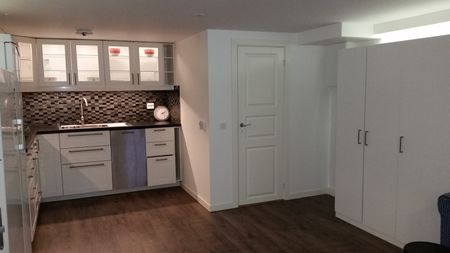 Varpholmsgränd, Skärholmen - Foto 2