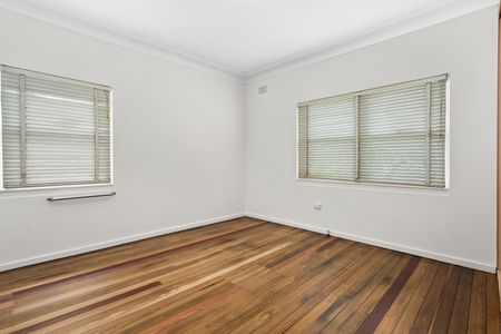 Delightful Family Home in a Sought After Area - Photo 2