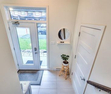 À louer / Maison à étages - Photo 1